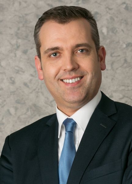Svetoslav Papazov, Diplom-Kaufmann